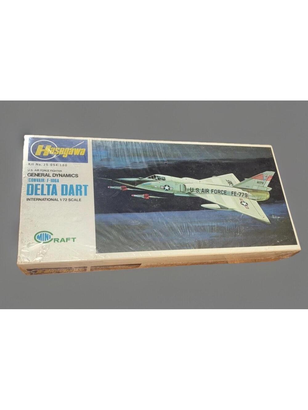 MIB General Dynamics Convair F-106A Delta Dart in 1/72 scale Minicraft Hasegawa
